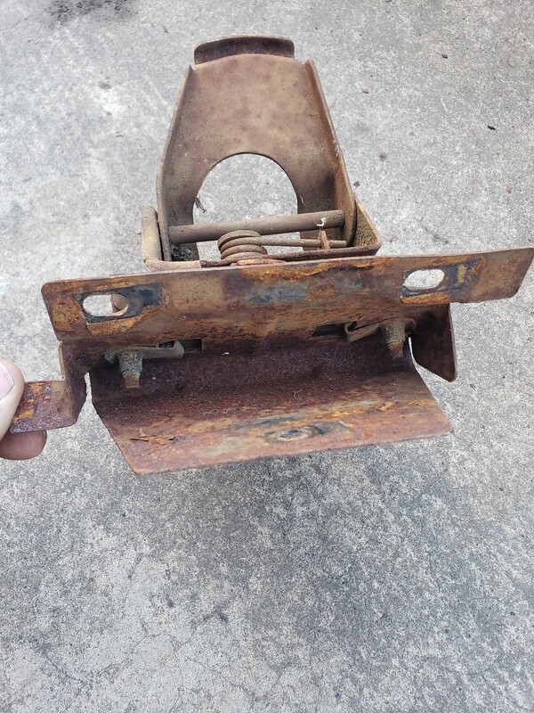 1970 1971 hood latch and bracket