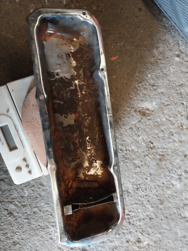Valve cover