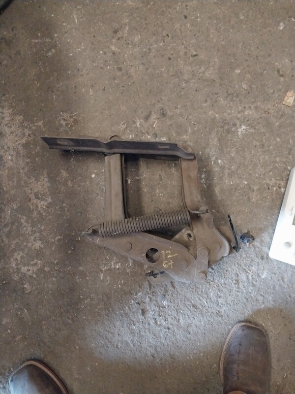 Hood hinge pair