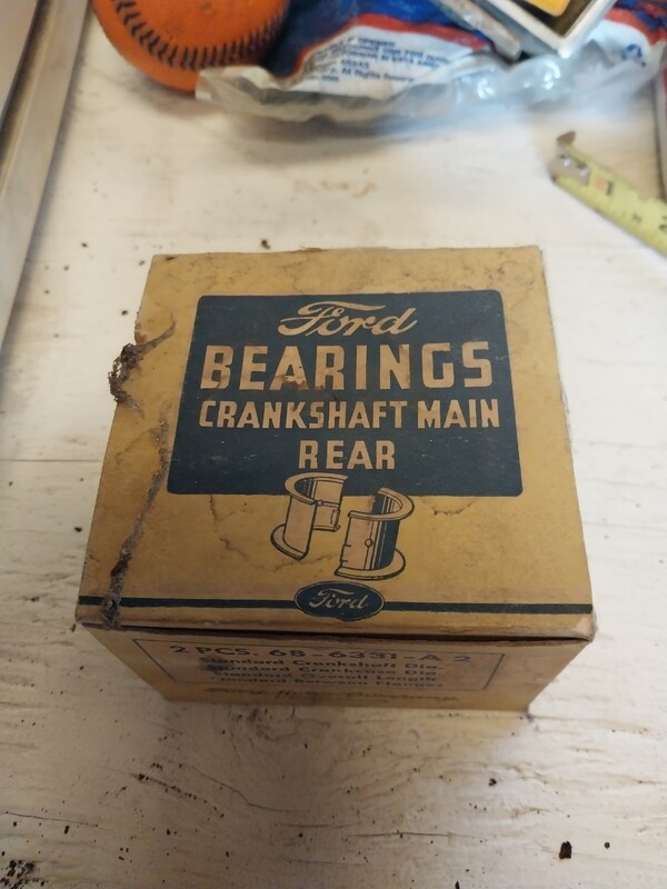 Crankshaft rear main bearings NOS