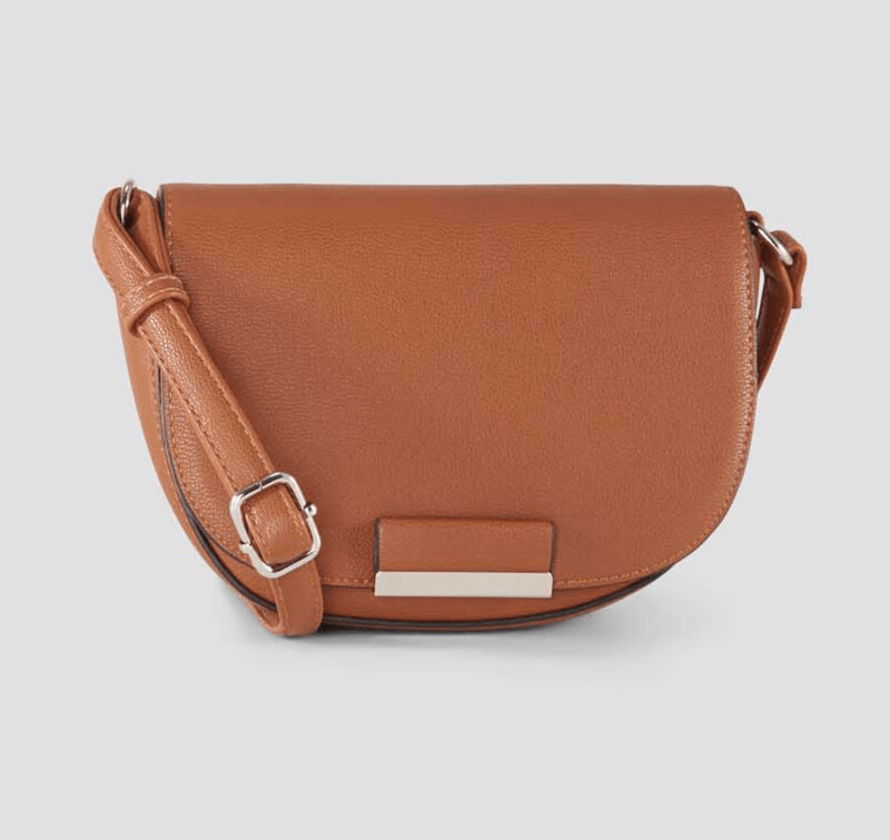 Tom Tailor, gerundete Überschlagtasche - Flap Bag, cognac Tom Tailor, gerundete Überschlagtasche - Flap Bag, cognac