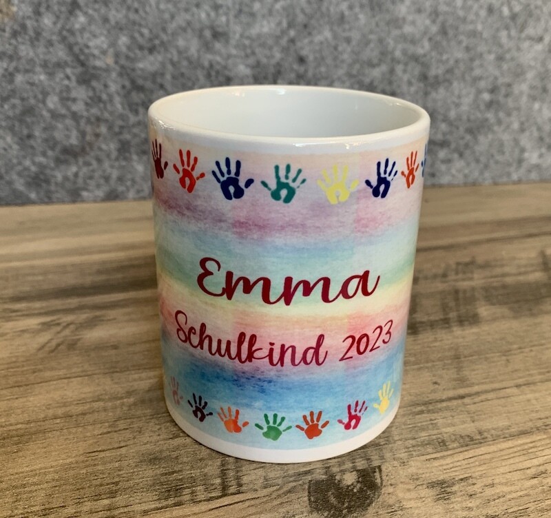 Tasse aus Keramik 330ml, "Schulkind 2023 + Name" verschiedene Schriftfarben