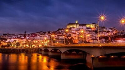 Coimbra ↔ Porto / Pktransfer provides transportation from Porto Airport to various locations in and around Porto, Portugal.