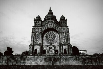 Braga, Guimaraes, Viana Castelo & Valenca / TOUR