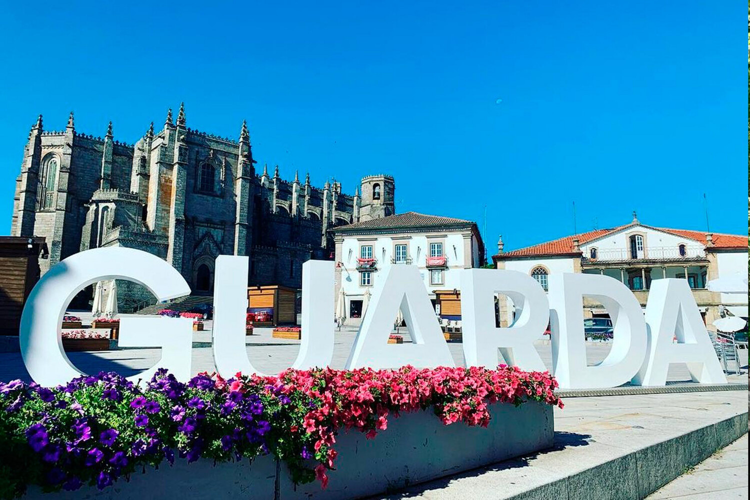 Guarda ↔ Porto Airport