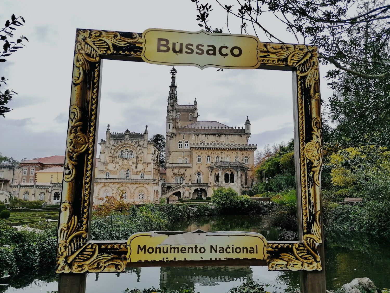 Buçaco ↔ Porto Airport Private Transfer