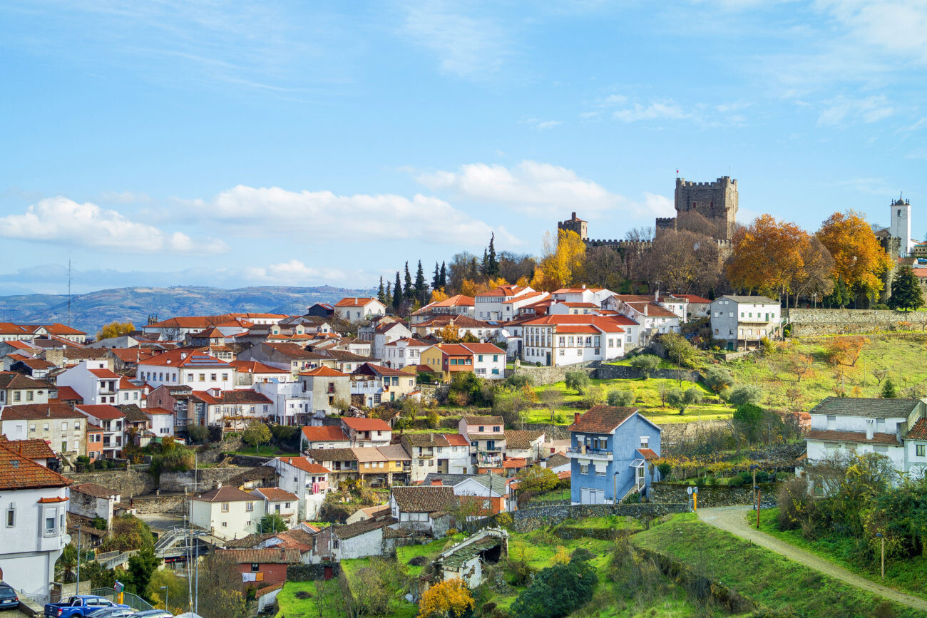 Bragança ↔ Porto Airport Private Transfer Bragança ↔ Porto Airport Private Transfer