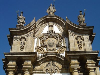 Частный трансфер Аэропорт Порту ↔ Vila Real