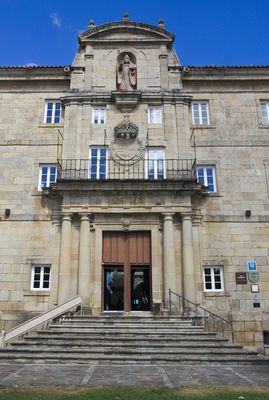 Porto Airport ↔ Monforte de Lemos Private Transfer San Vicente do Pino monastery, Monforte de Lemos