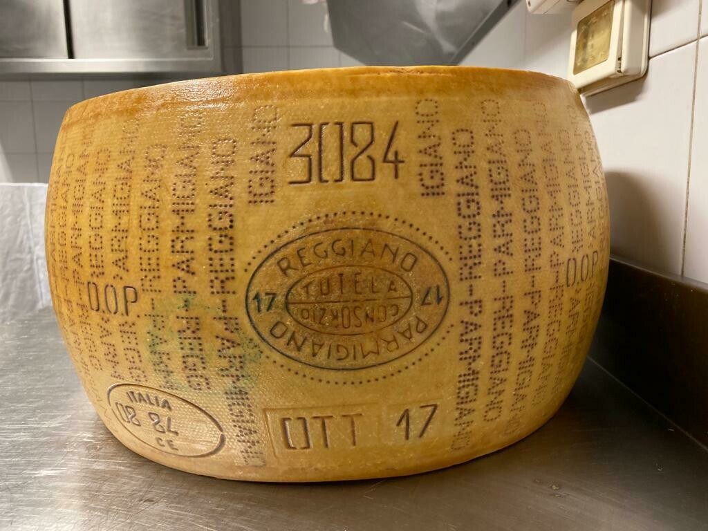 Parmigiano-Reggiano 30 MESI