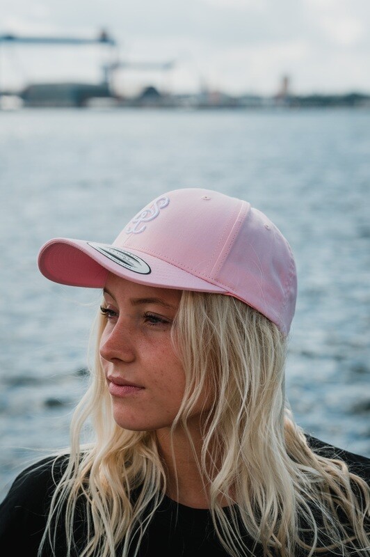 SANDHAFEN Snapback Curved Cap Rosa