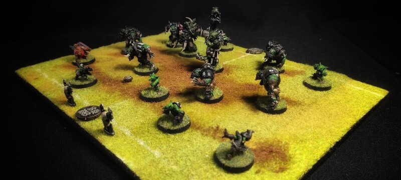 Tablero expositor de campo de Blood Bowl I