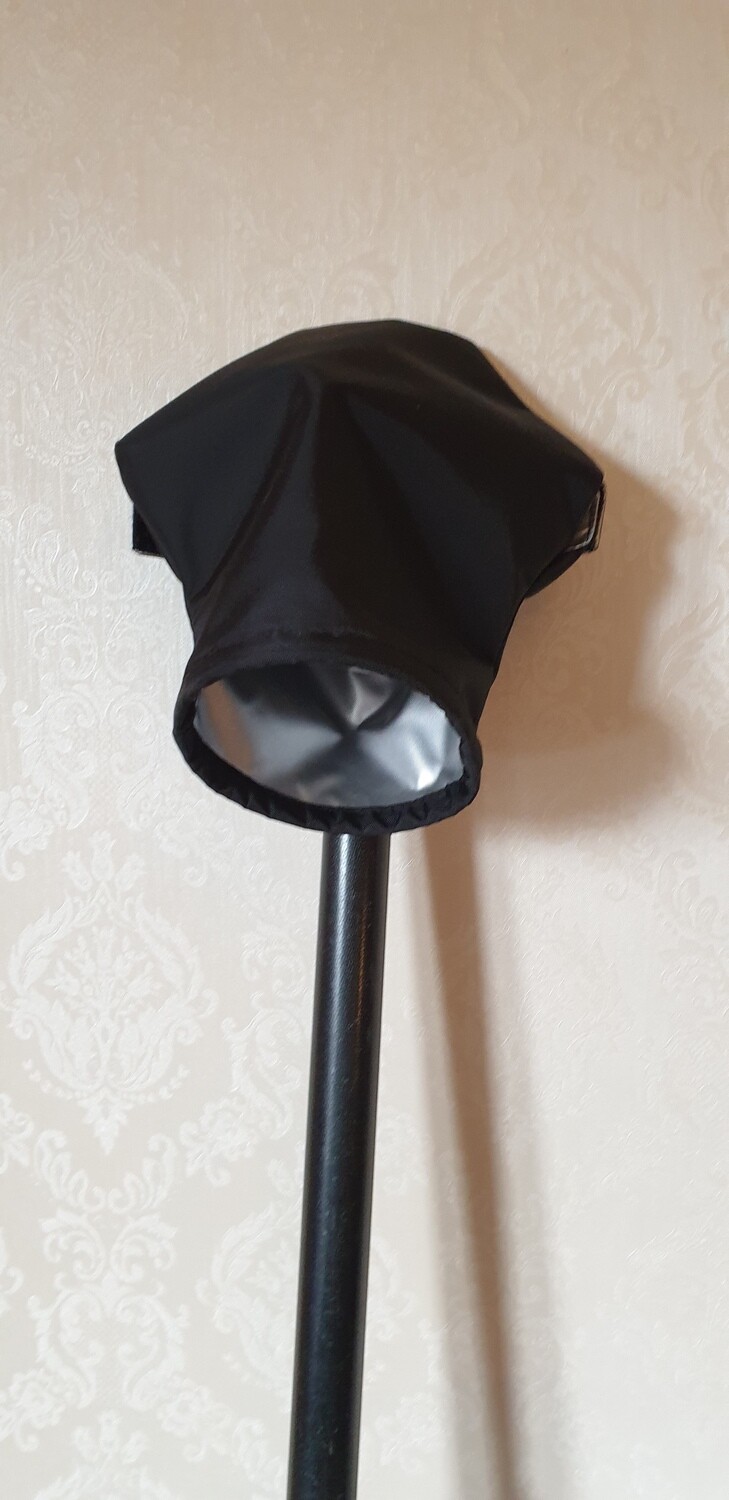Kosi Pogies : Short Marathon style with a stiffened cuff for single bladed paddle in one colour choice.