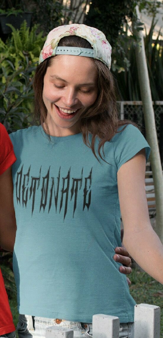 Women's Metal Tee