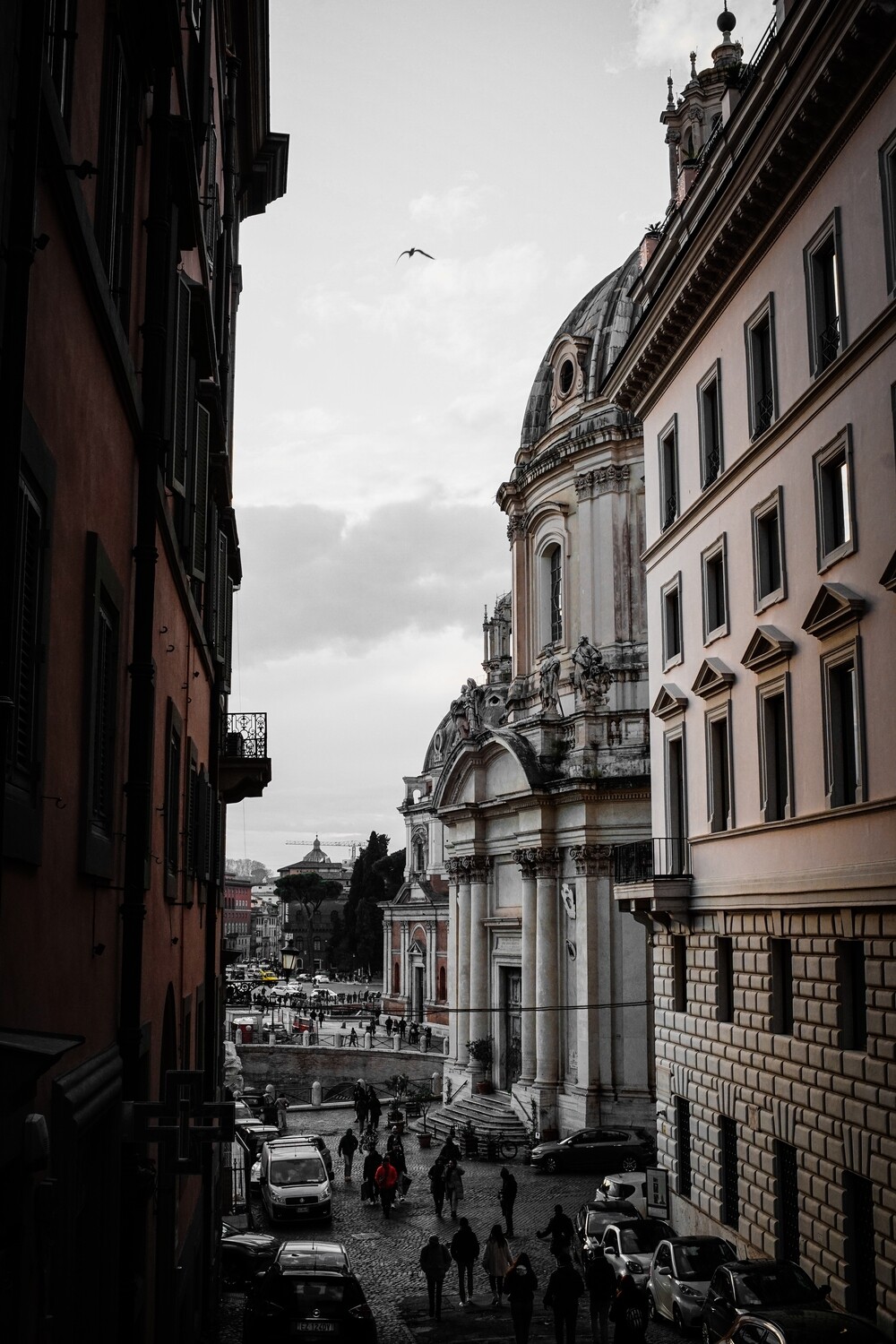 SHADES OF ROME