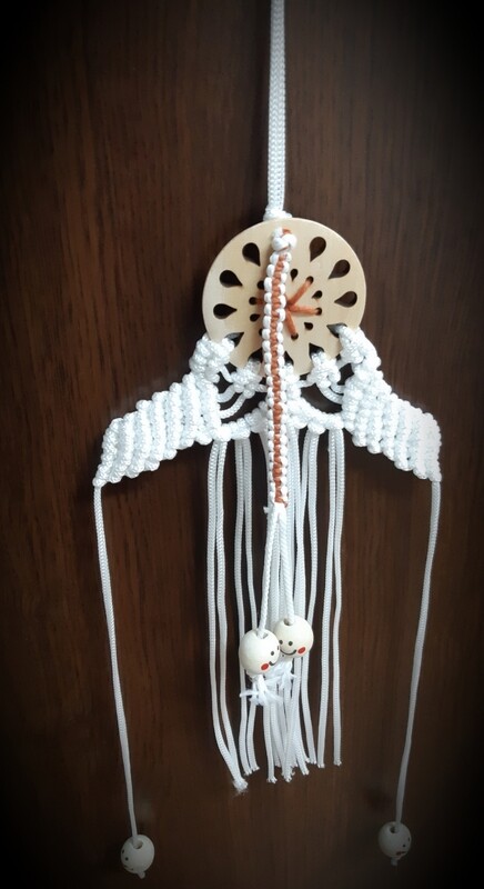 Little bird macramè wall hanging 
