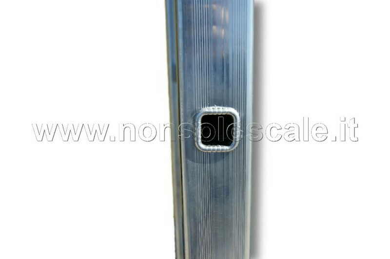 Scala in alluminio singola STILO/S FACAL 9 gradini