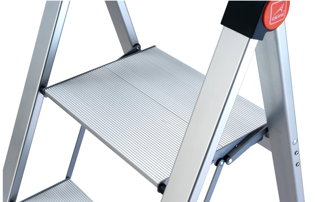 Sgabello Slimstep dettaglio gradini e parapetto