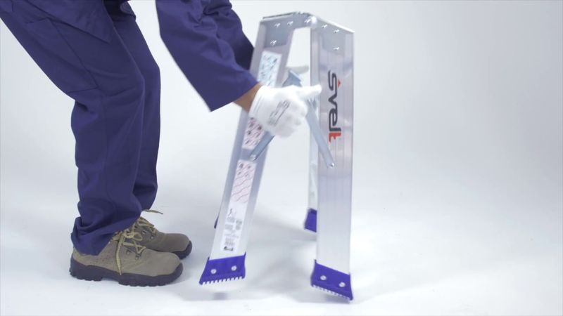 sgabello professionale PUNTO S SVELT 5 gradini compreso pedana