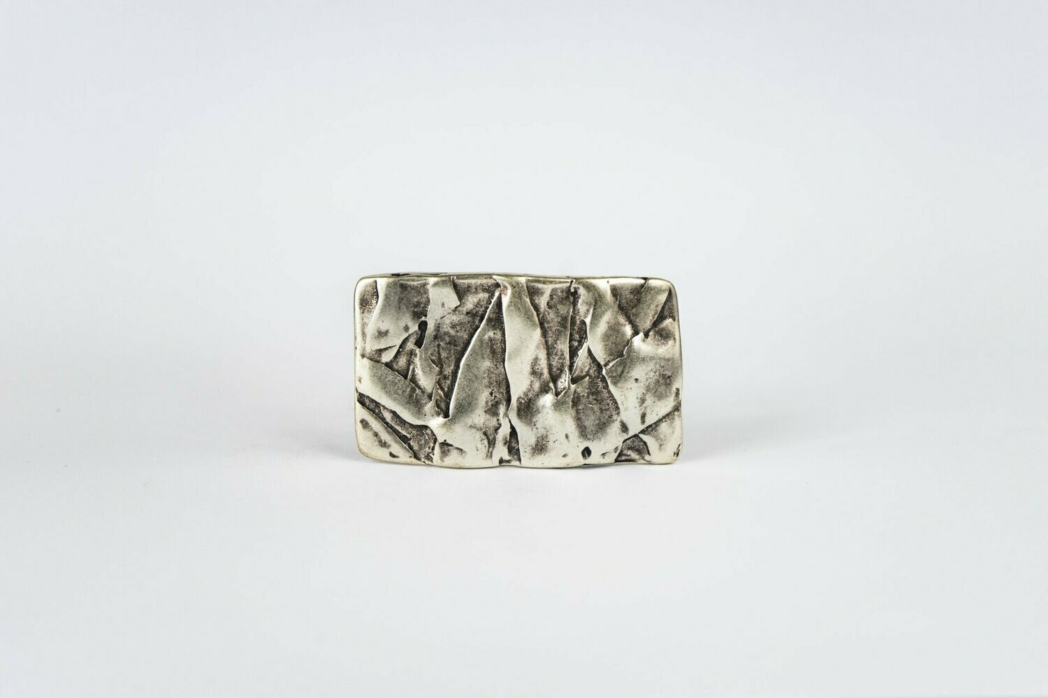Felswand silber