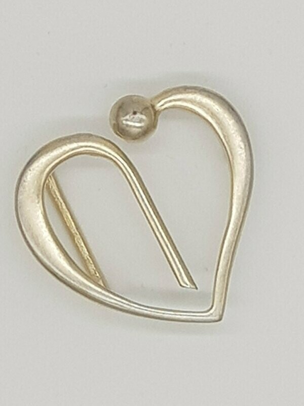 Herz mit Kugel vintage gold Herz mit Kugel vintage gold