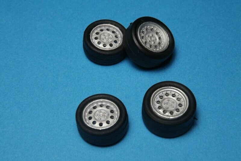 Set cerchi + gomme