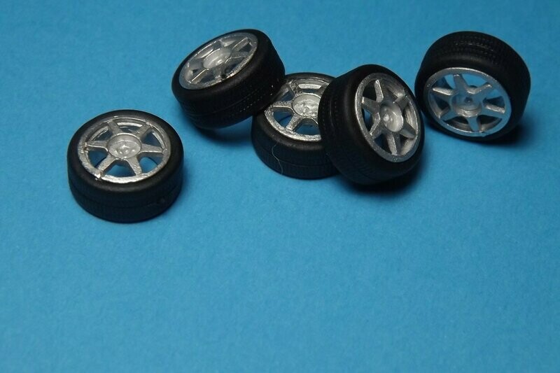 Set cerchi + gomme