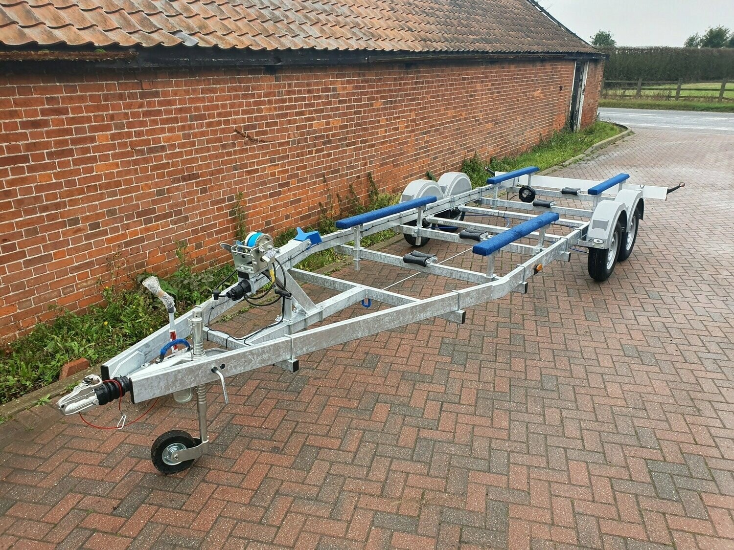 Bramber super bunked braked trailer 2500KG for boats up to 7m