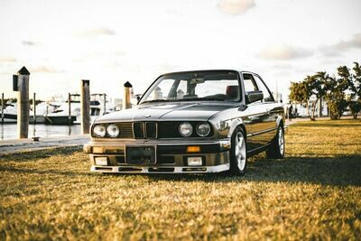 BMW E30