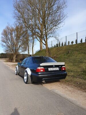 TRACKMAD Heckspoiler für BMW E39