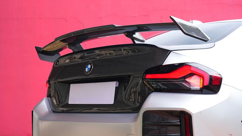 Rolling Elegance Carbon Kofferraumdeckel für BMW G87