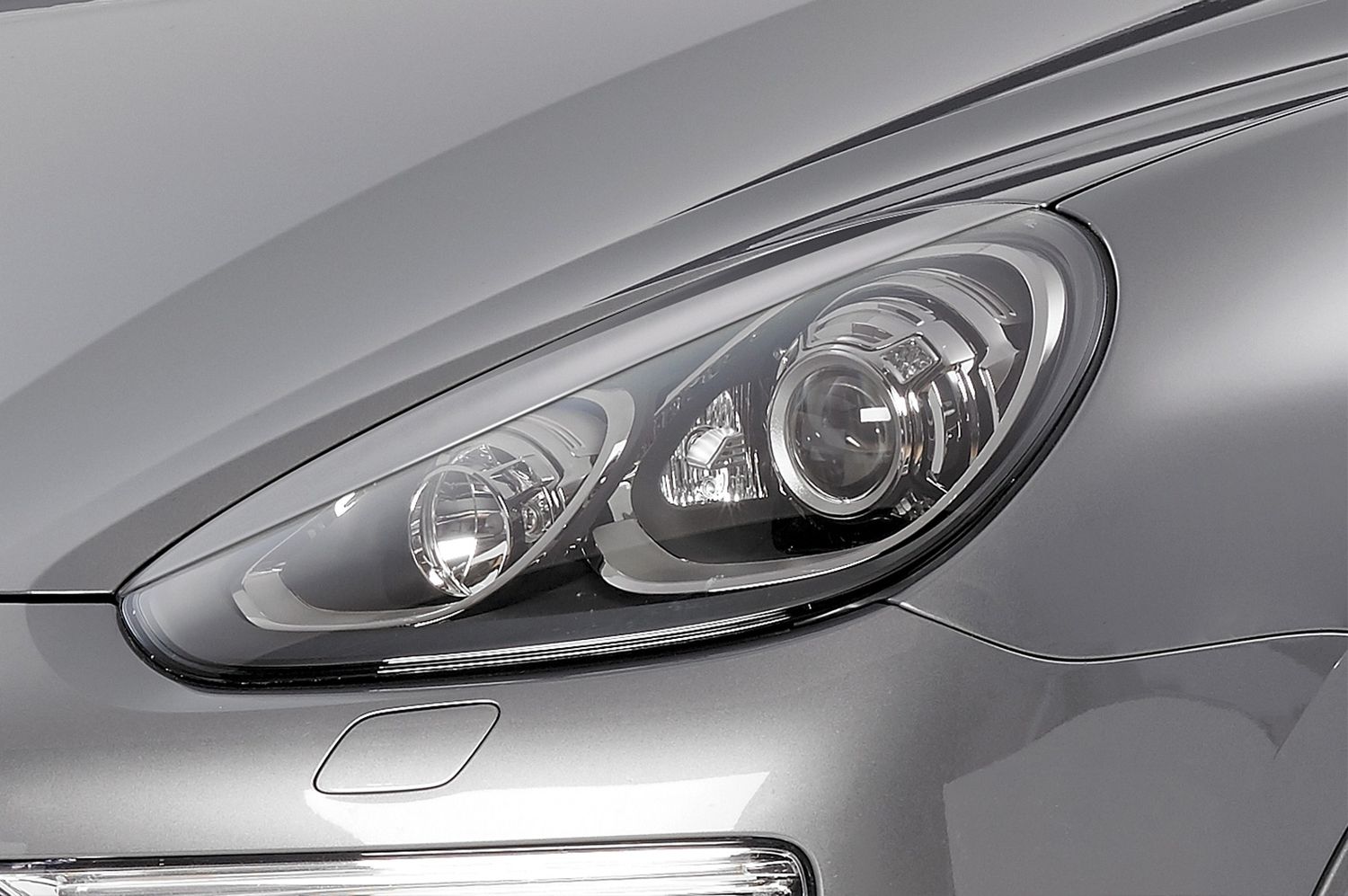 Scheinwerferblenden für Porsche Cayenne 92A SB253 Scheinwerferblenden für Porsche Cayenne 92A SB253