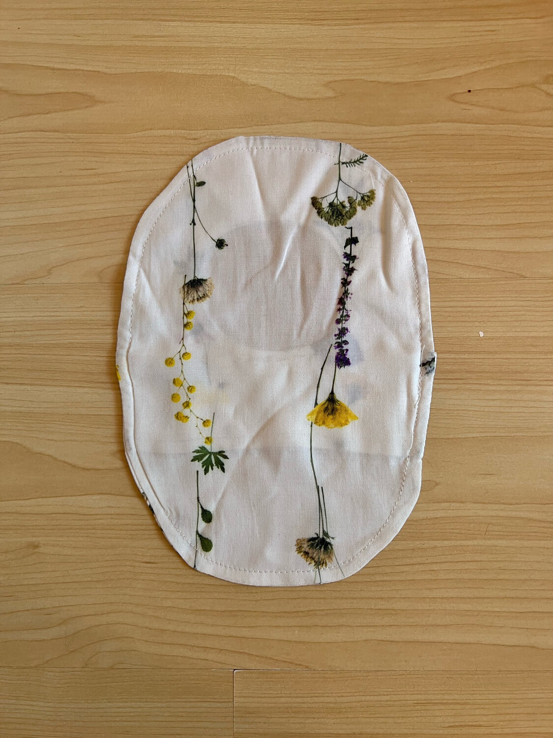 Dainty Daisy Florals