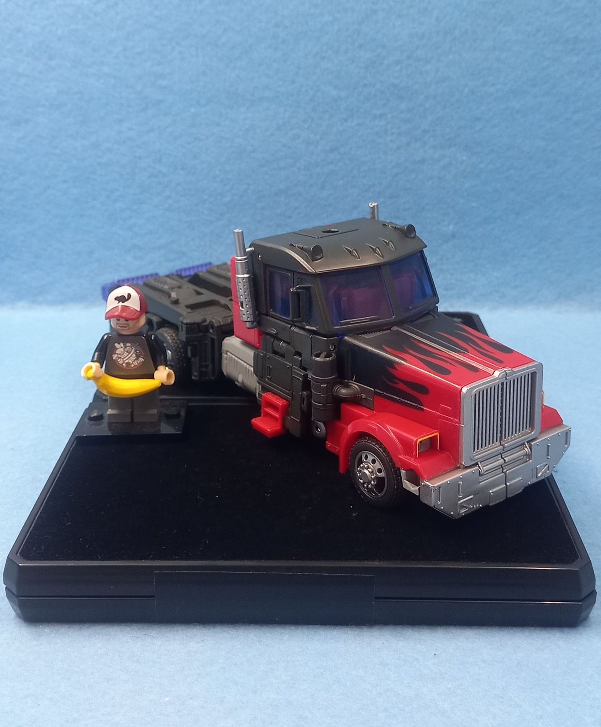 TRANSFORMERS LASER OPTIMUS PRIME (P/O)