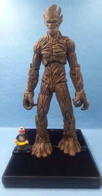 MARVEL SELECT GROOT (P/O)