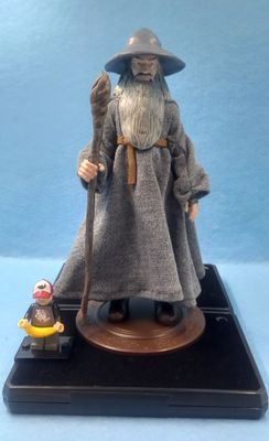 NOBLE TOYS GANDOLF (P/O)