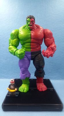 MARVEL LEGENDS HULK (P/O)