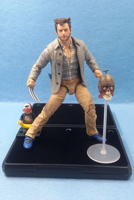 MARVEL LEGENDS HEADPOOL WITH LOGAN (P/O)