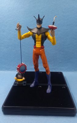 DC UNIVERSE CLASSICS TOYMAN (P/O)