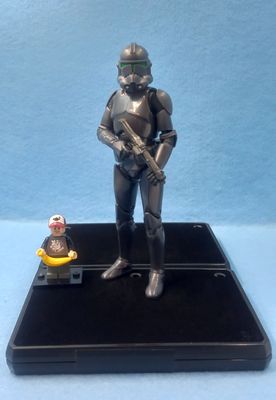STAR WARS 6&quot; ELITE SQUAD TROOPER (P/O)