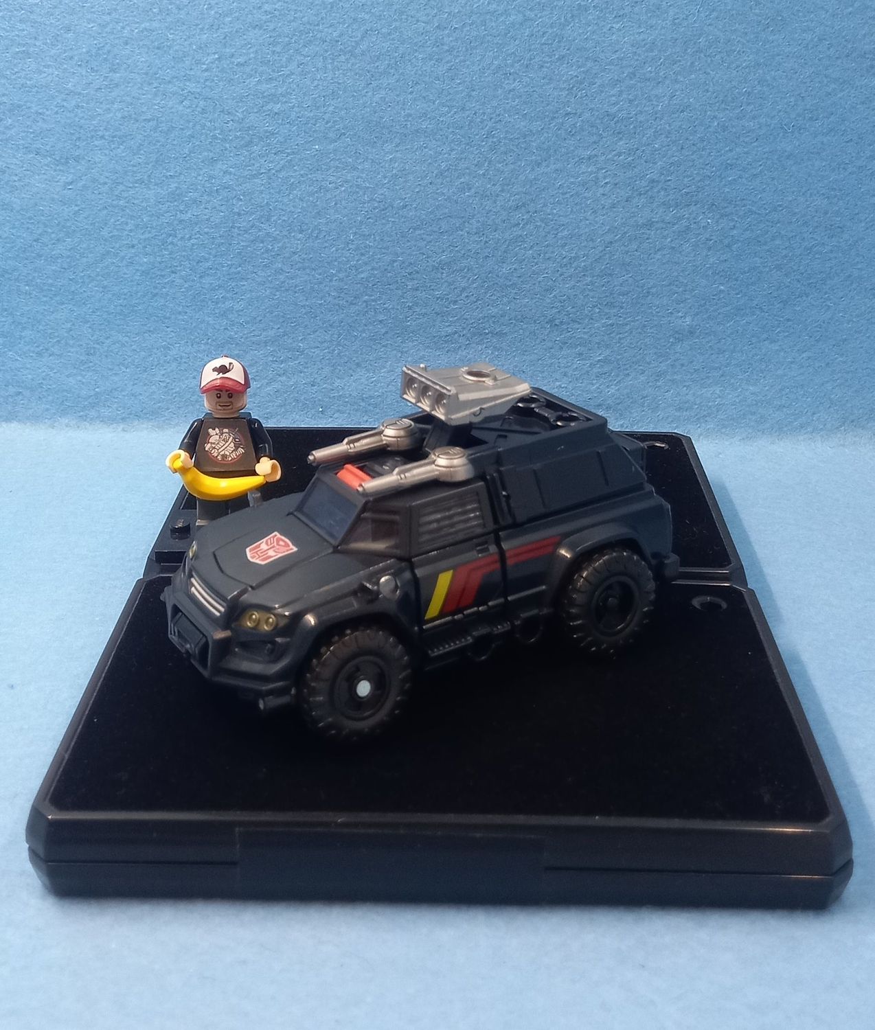 TRANSFORMERS TRAILCUTTER (P/O)