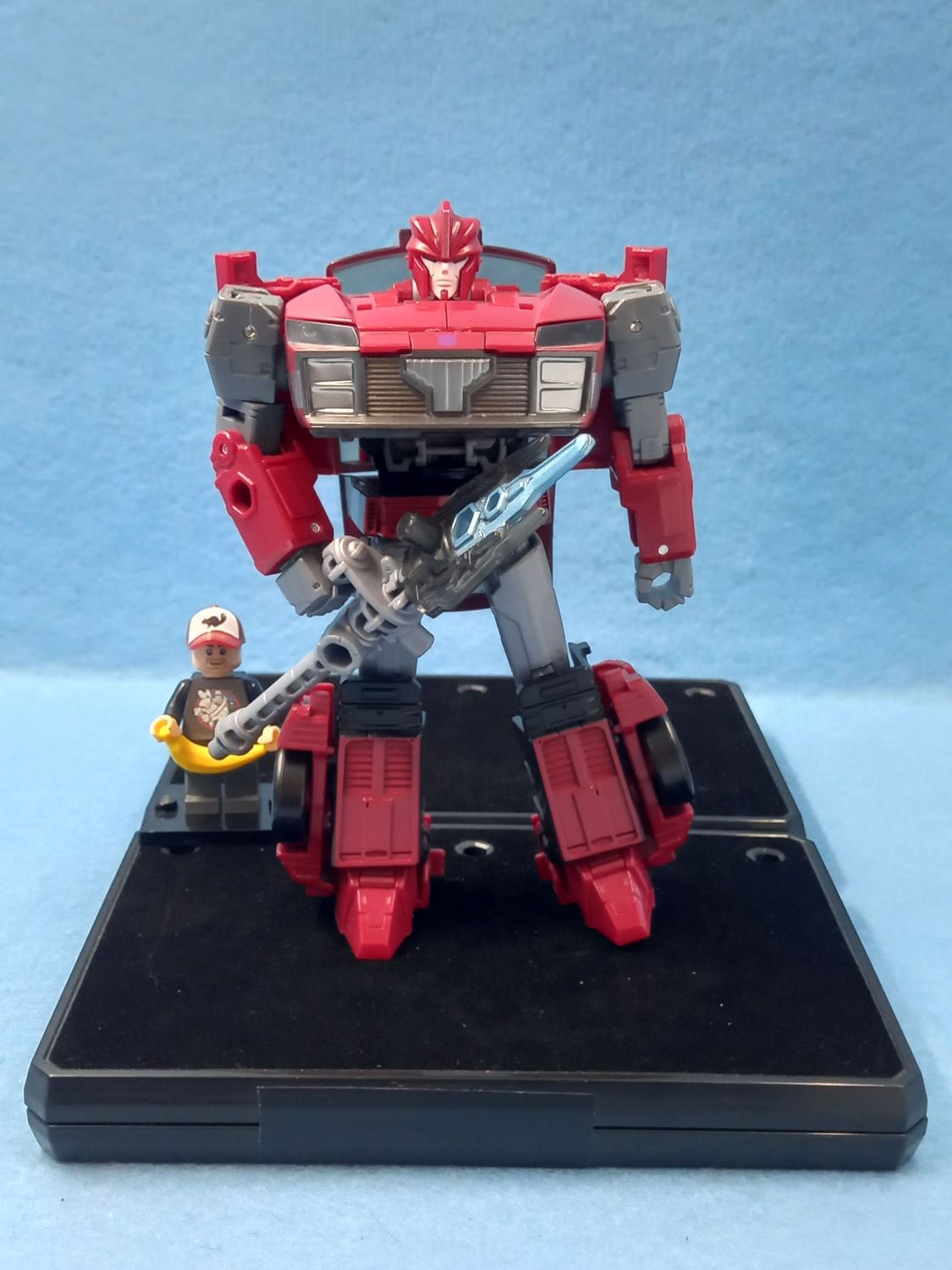 TRANSFORMERS KNOCK OUT (P/O)