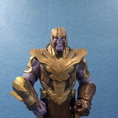 MARVEL LEGENDS THANOS (P/O)