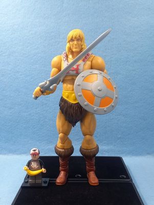 MASTERS OF THE UNIVERSE HE-MAN (P/O)