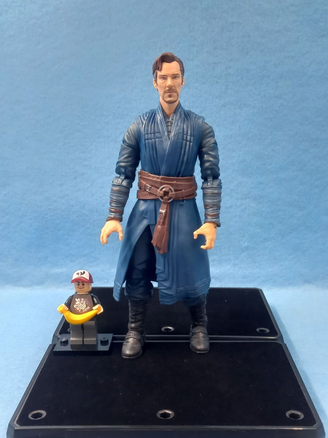 MARVEL LEGENDS DOCTOR STRANGE (P/O)