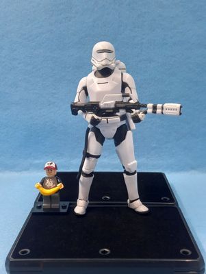 STAR WARS 6&quot; FIRST ORDER FLAMETROOPER (P/O)