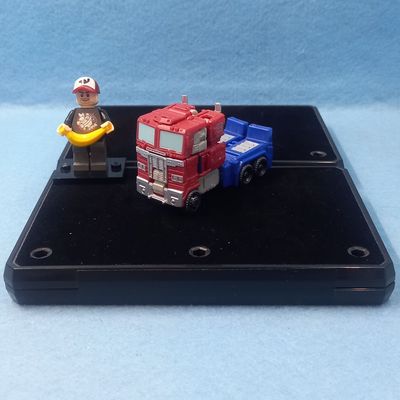TRANSFORMERS OPTIMUS PRIME (P/O)