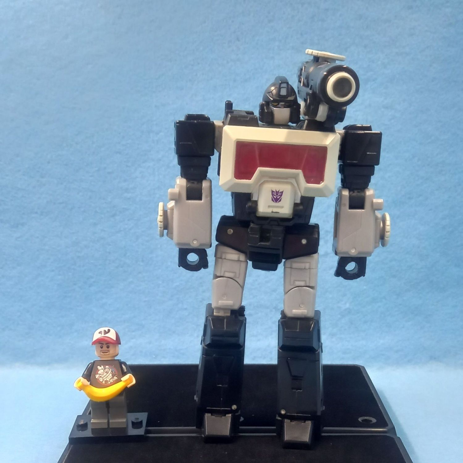 TRANSFORMERS MAGNIFICUS (P/O)