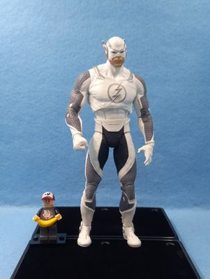 MCFARLANE DC MULTIVERSE FLASH (P/O)