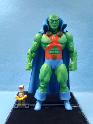 DC DIRECT MARTIAN MANHUNTER (P/O)